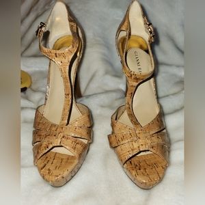 High heel Gianni Bini sandle